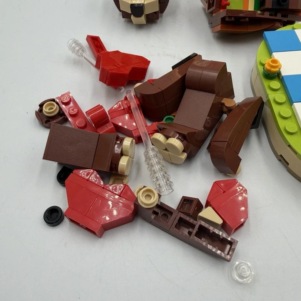 LEGO‎ 40462 Iconic Valentine's Brown Bear Building Toy Set Holiday Love Opened